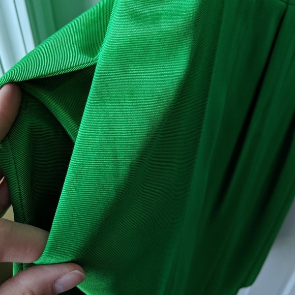 Coren Moore Dress - Picture 2 of 4